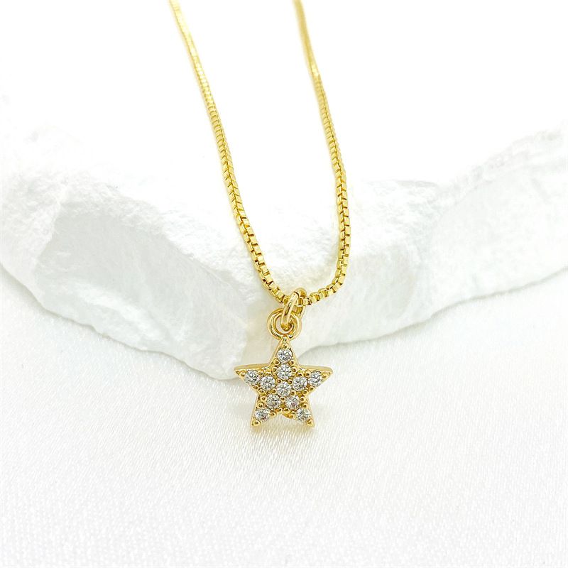 Fashion Gold Gold Plated Copper Star Necklace With Diamonds