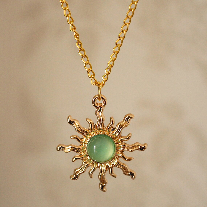 Fashion Gold Metal Sun Necklace