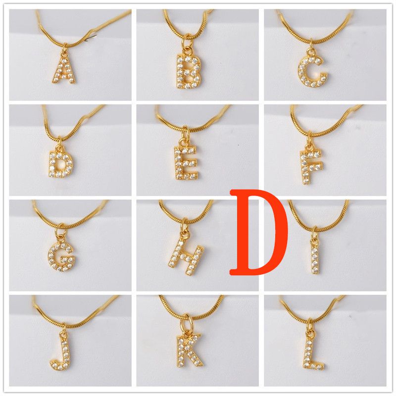 Fashion Golden D Gold Plated Copper And Diamond 26 Letter Necklace