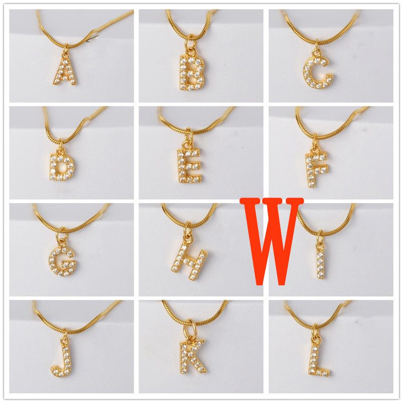 Fashion Golden W Gold Plated Copper And Diamond 26 Letter Necklace