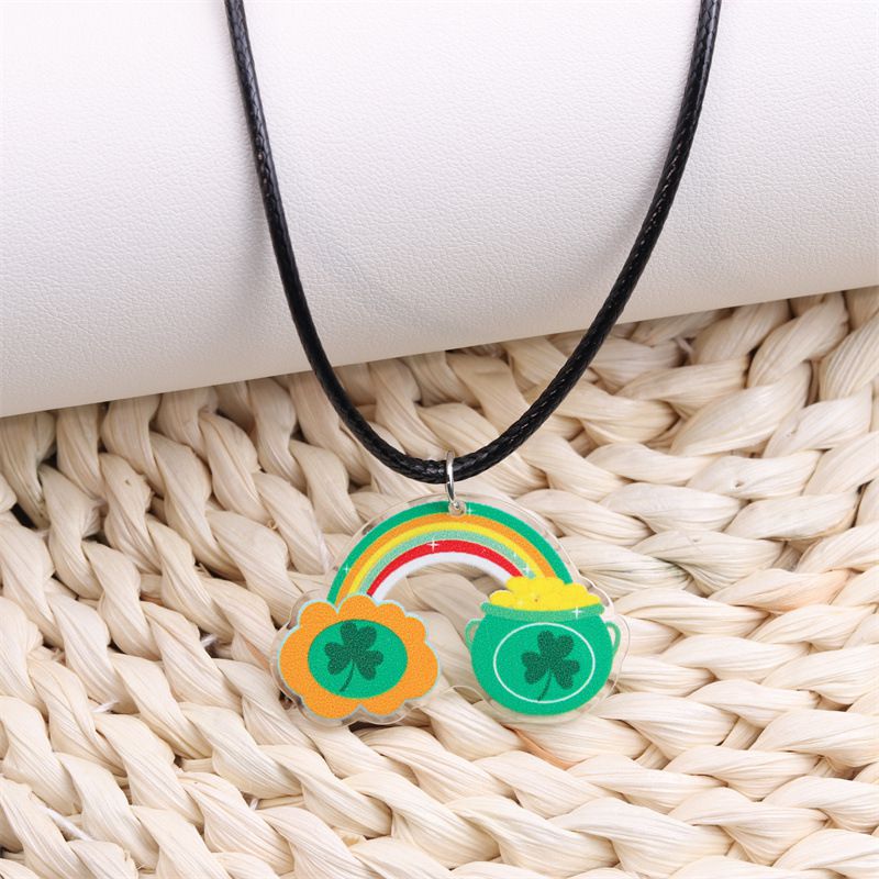 Fashion Four Leaf Clover Green Jar Rainbow-necklace Acrylic Rainbow Necklace