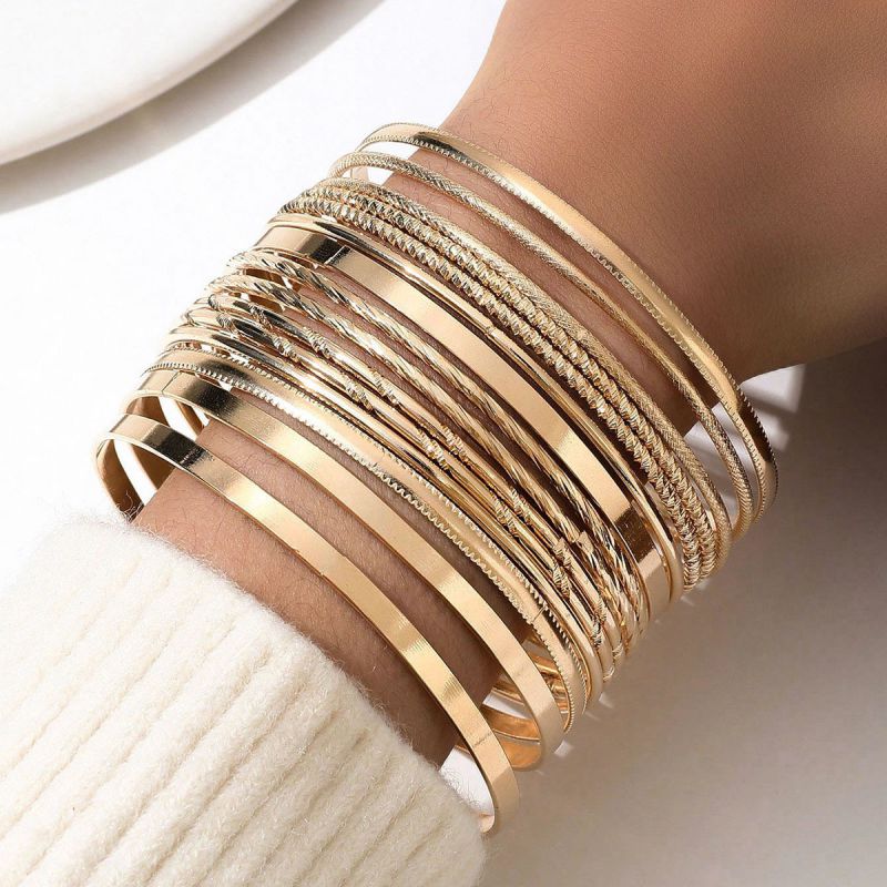 Fashion Gold Metal Geometric Glossy Bracelet Set