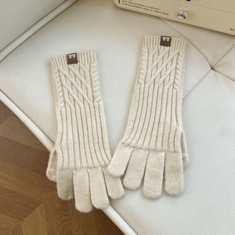 Fashion 1d Vertical Mesh Rope In Milky White Polyester Knitted Five-finger Gloves