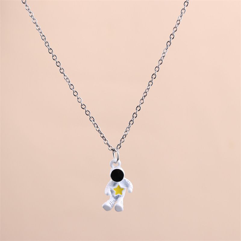 Fashion Sitting And Standing Astronaut-necklace Metal Geometric Astronaut Necklace