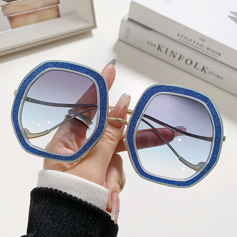 Fashion Blue Frame Three Color Film Polygonal Large Frame Sunglasses