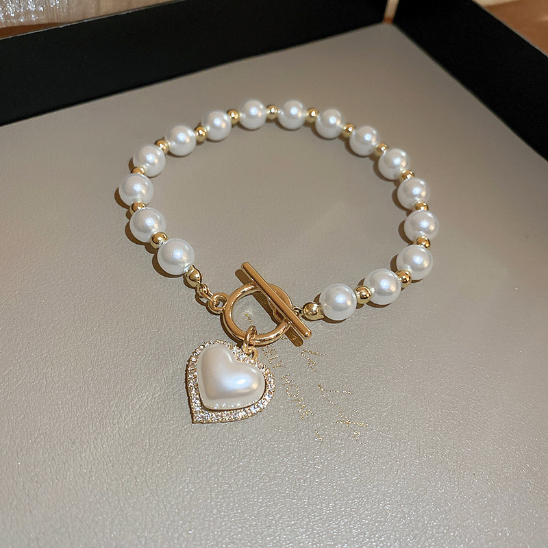 Fashion Bracelet-white Metal Pearl And Diamond Love Ot Buckle Bracelet