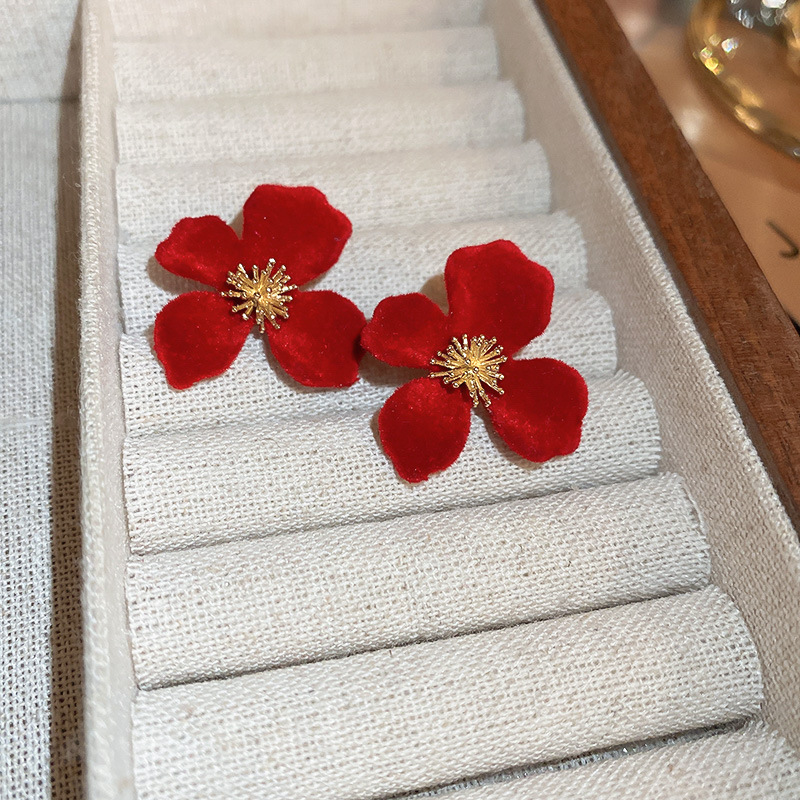 Fashion Red Flocked Flower Earrings