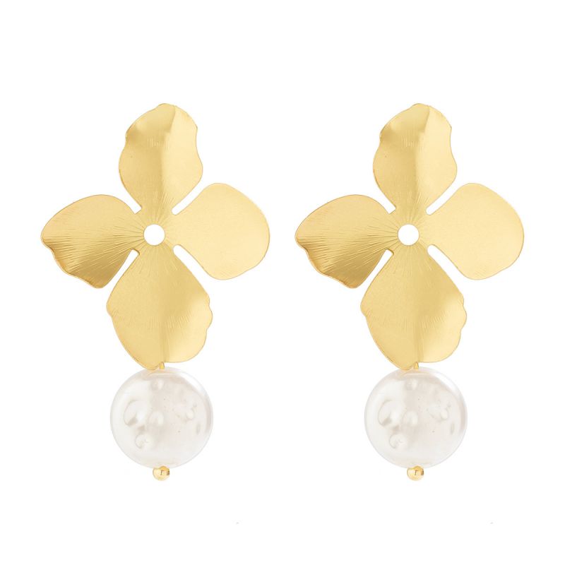 Fashion Gold Soft Folding Petal Earrings