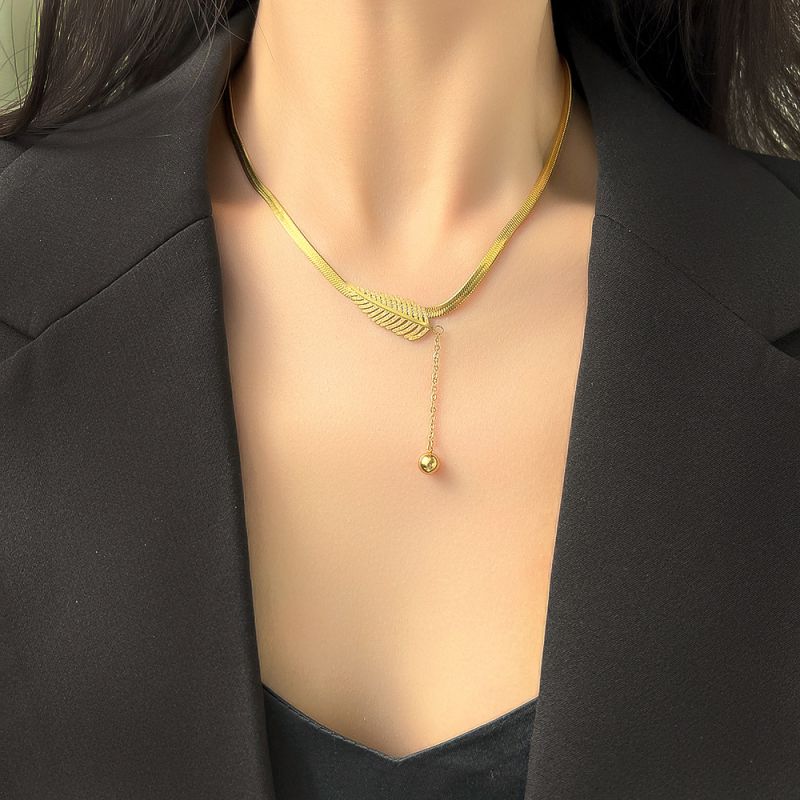 Fashion Silver Titanium Steel Geometric Leaf Snake Bone Chain Necklace