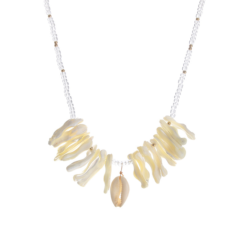 Fashion Silver Resin Shell Necklace