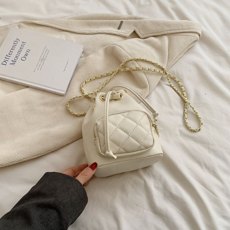Fashion Off White Pu Rhombus Top Large-capacity Crossbody Bag