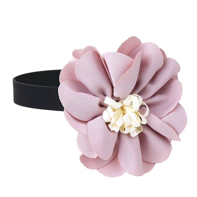 Fashion Pink Fabric Flower Necklace