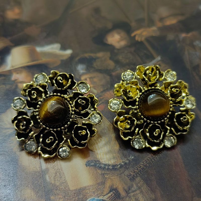 Fashion Brown Pair Geometric Diamond Flower Stud Earrings