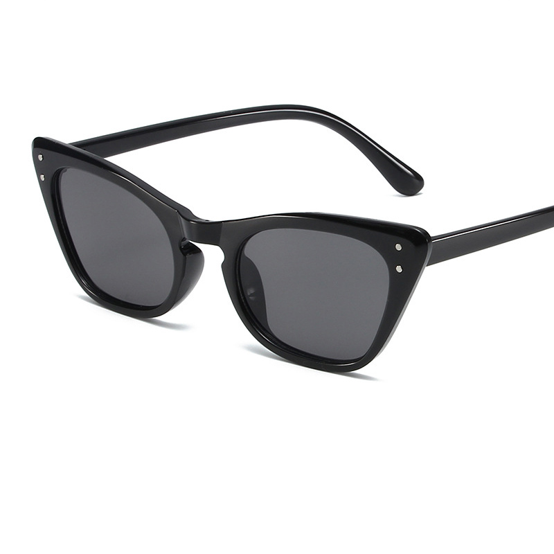 Fashion Glossy Black Frame All Gray Film Pc Cat Eye Small Frame Sunglasses
