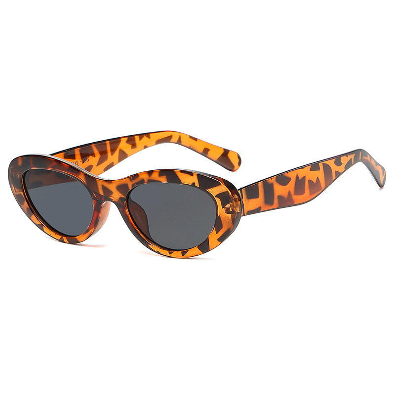 Fashion Leopard Gray Chip Pc Oval Sunglasses