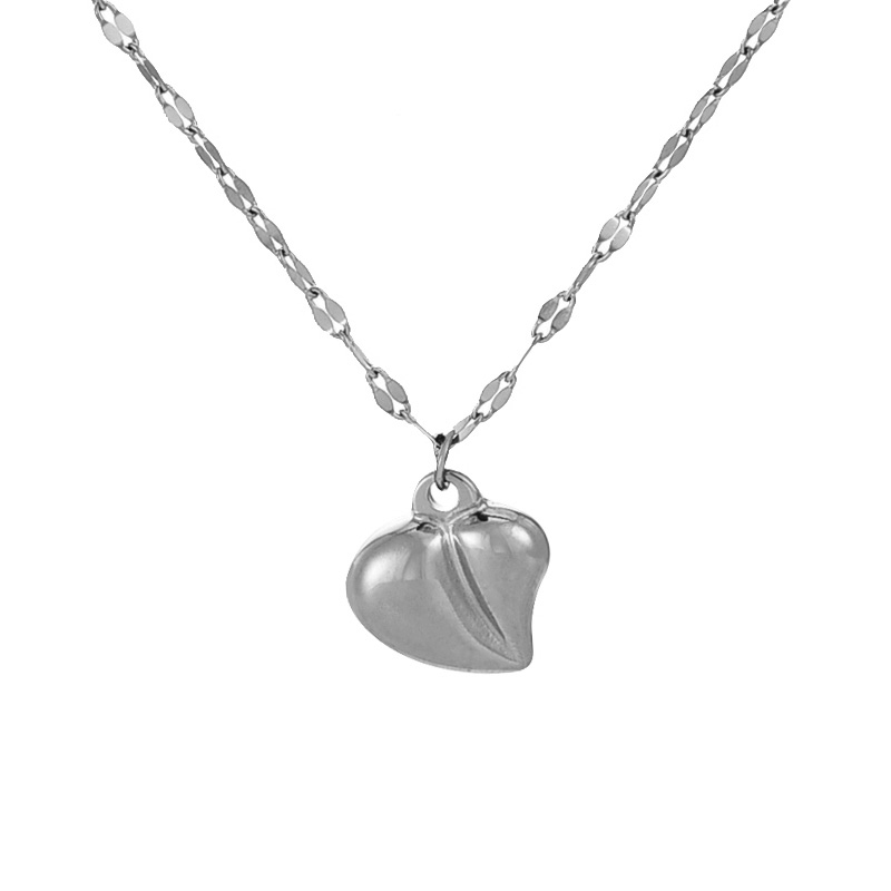 Fashion Silver Titanium Steel Love Pendant Necklace
