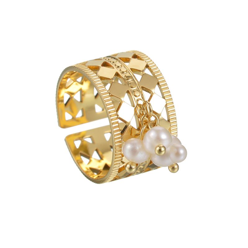 Fashion Gold Titanium Steel Hollow Diamond Ring