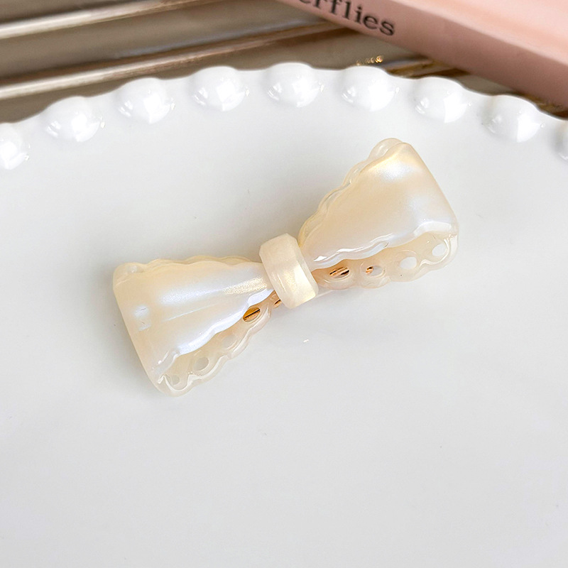 Fashion C Off-white Lace Duckbill Clip Acetate Lace Bow Hair Clip