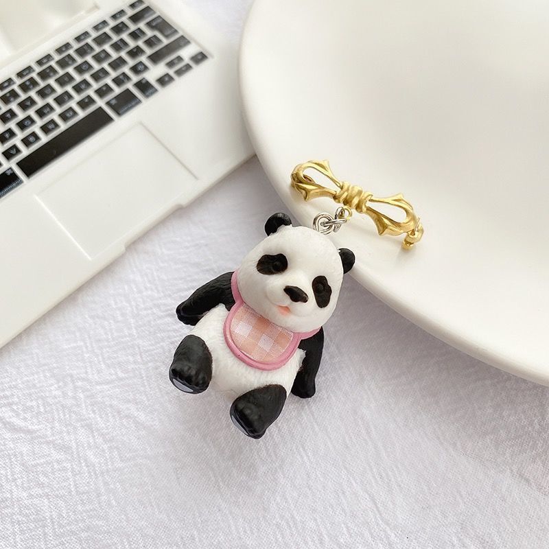Fashion Slobber Panda Saliva Panda Three-dimensional Brooch
