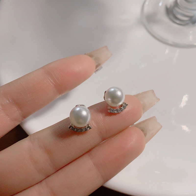 Fashion Silver Alloy Diamond Pearl Stud Earrings