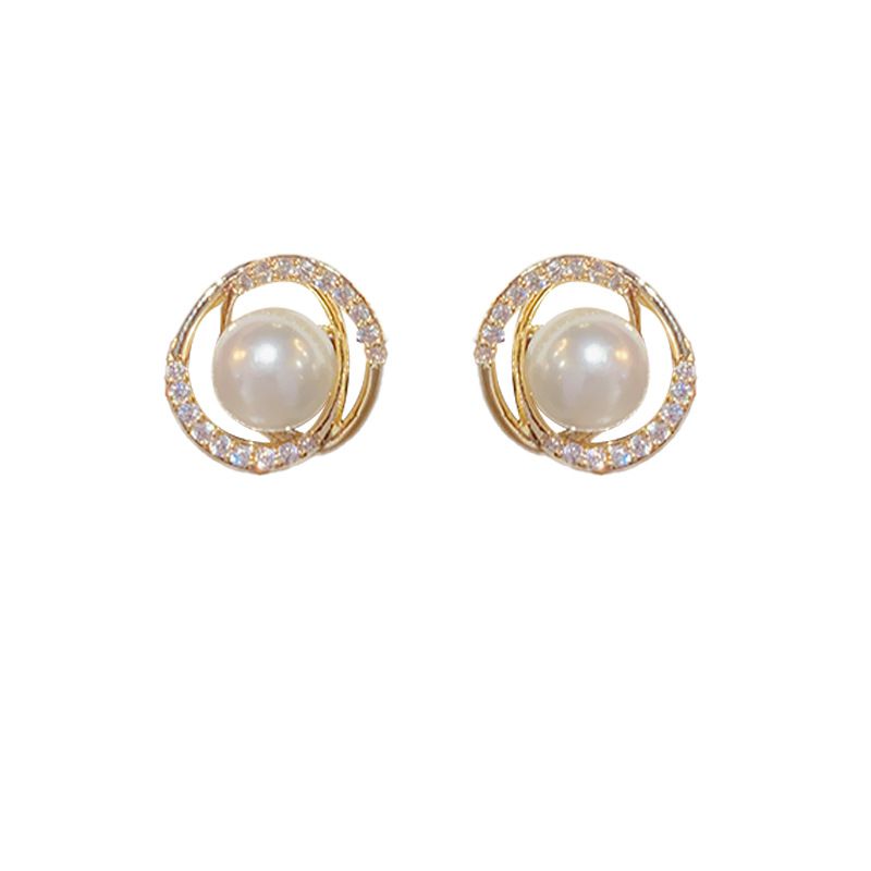 Fashion Gold Copper Diamond Hoop Pearl Stud Earrings