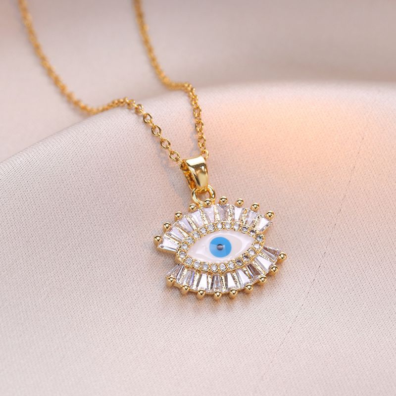 Fashion Gold Titanium Steel Diamond Eye Necklace