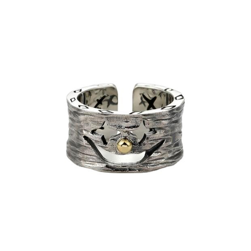 Fashion Silver Metal Hammered Cutout Clown Wide Ring