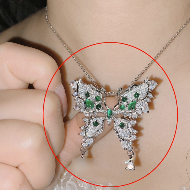 Fashion Pendant 0105?ice Chrysoprase?not Including Chain Copper Diamond Butterfly Pendant