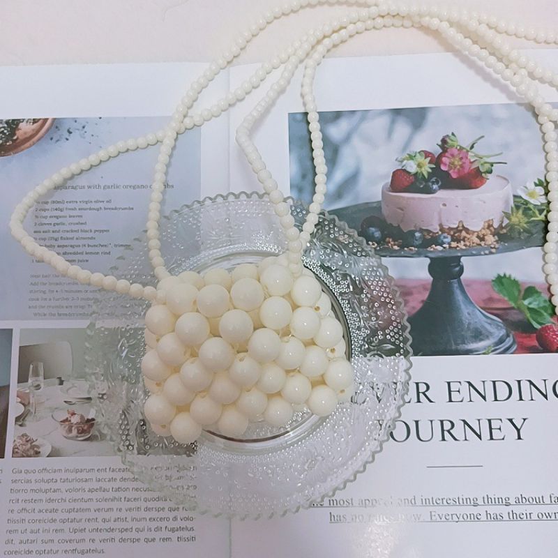 Fashion Solid Color Rice Acrylic Pearl Beaded Woven Crossbody Bag