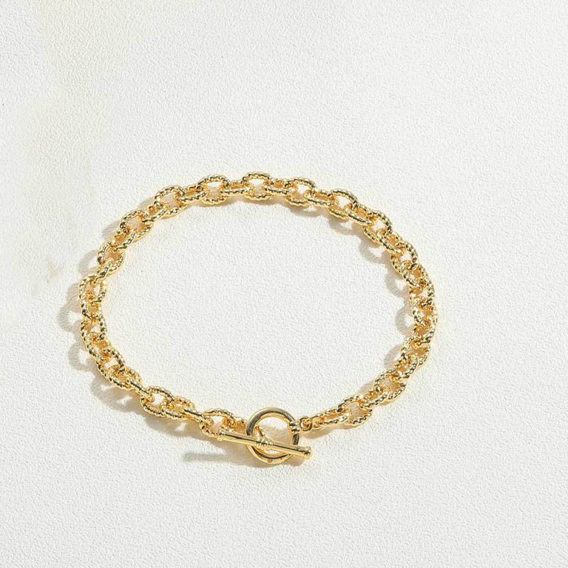 Fashion Ot Buckle Bracelet Gold Plated Copper Geometric Chain Bracelet