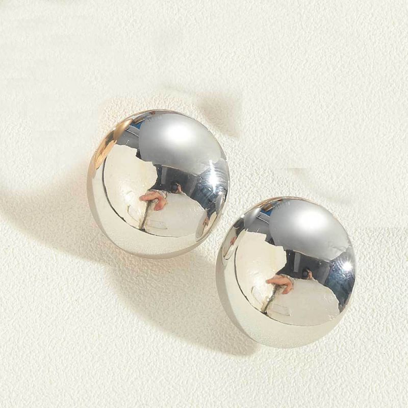 Fashion Genuine Platinum Glossy Round Shape Gold-plated Copper Round Stud Earrings
