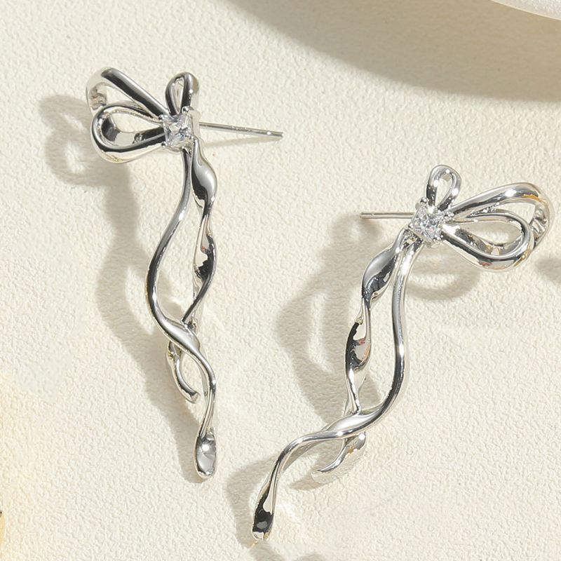 Fashion Long Bow (silver) Gold Plated Copper Bow Earrings With Diamonds