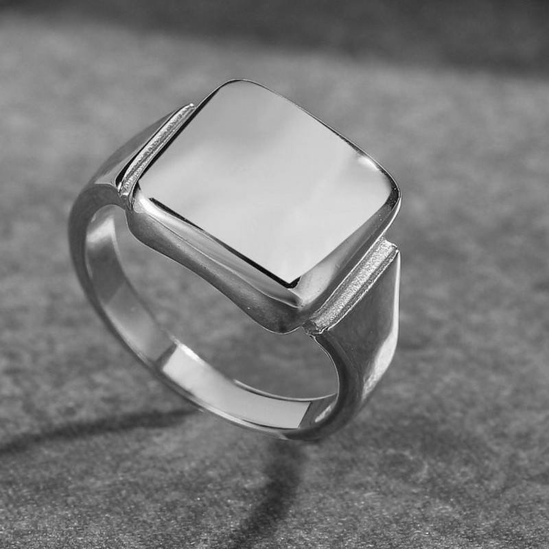 Fashion Silver Glossy Three-dimensional Square Stainless Steel Ring