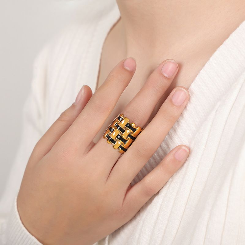 Fashion Gold Black Oil Drop Ring Titanium Steel Braided Ring