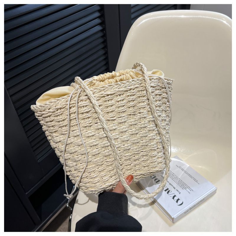 Fashion White Straw Drawstring Large Capacity Shoulder Bag