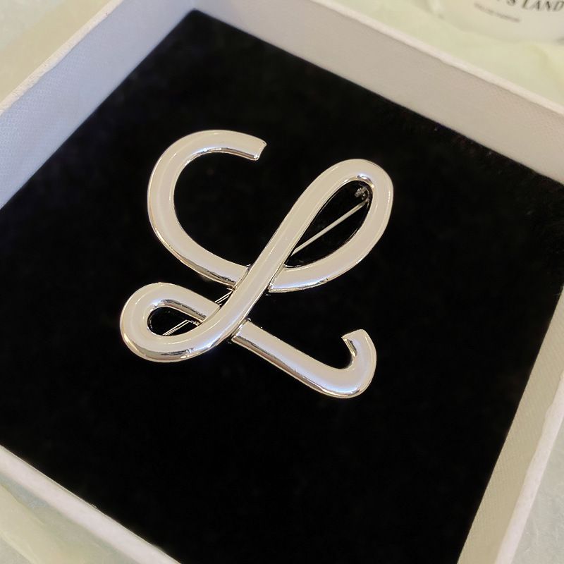 Fashion Brooch - Silver Glossy Alloy Letters Twisted Brooch