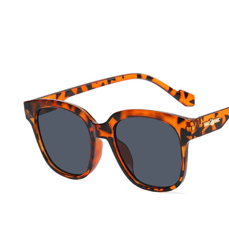 Fashion Leopard Gray Chip Ac Square Sunglasses