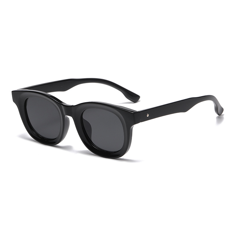 Fashion Black Frame All Gray C1 Pc Small Frame Sunglasses