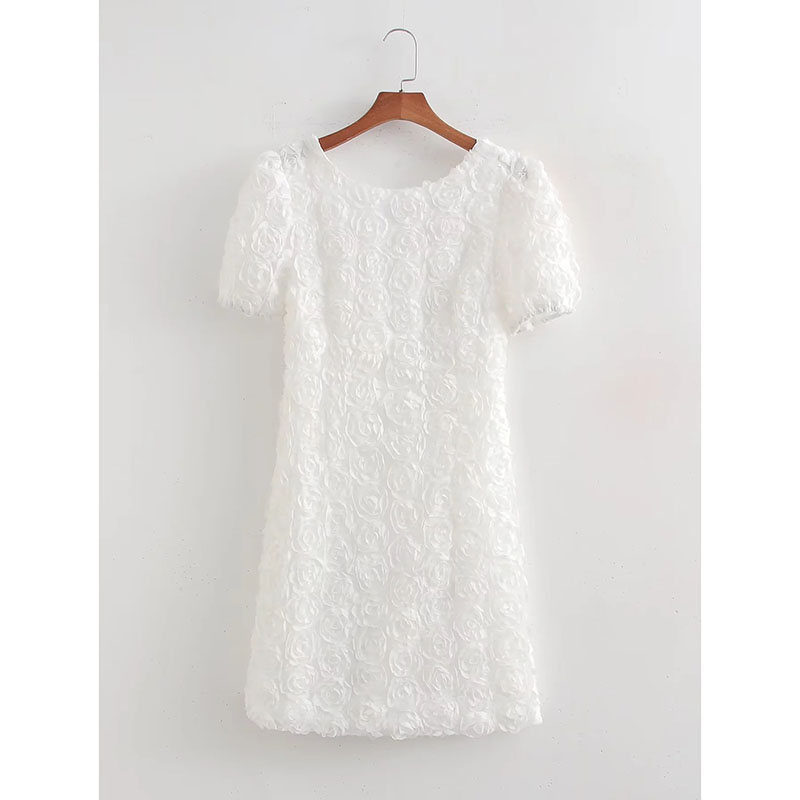 Fashion White Textured Three-dimensional Flower Skirt