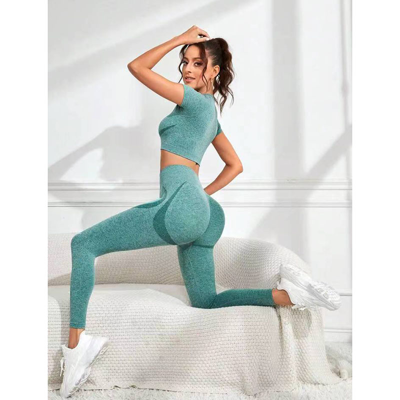 Fashion Green Nylon Seamless Short Sleeve Yoga Pants Set