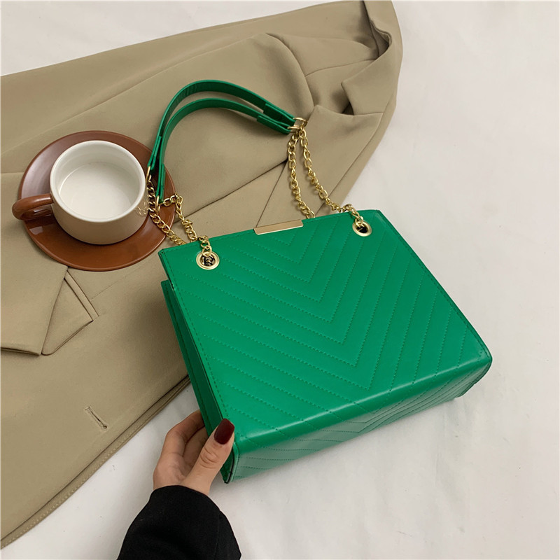Fashion Green Pu Embroidery Large Capacity Shoulder Bag