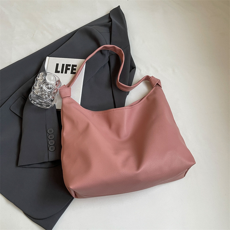 Fashion Pink Polyester Large Capacity Shoulder Bag