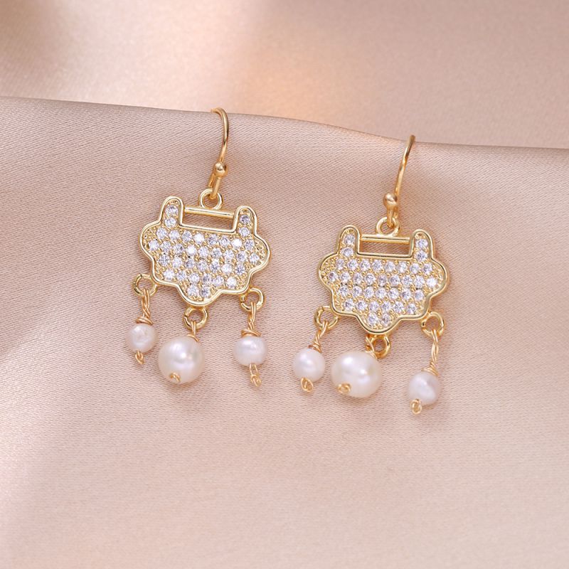 Fashion Gold Copper Inlaid Zirconium Safety Lock Earrings