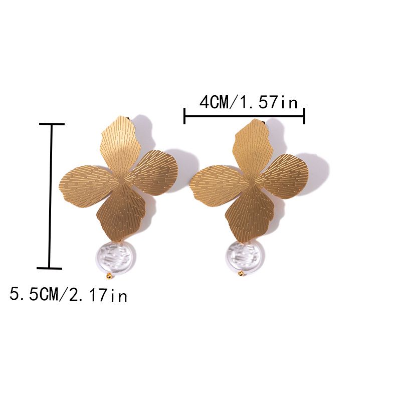 Fashion Gold Metal Four-leaf Flower Earrings