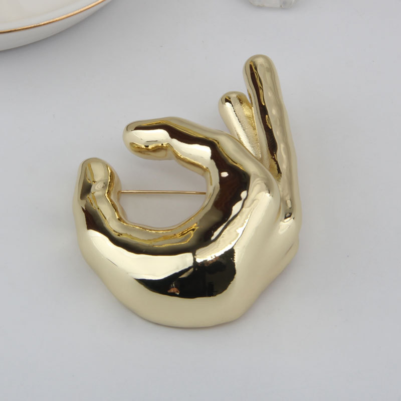Fashion Gold Metal Gesture Brooch