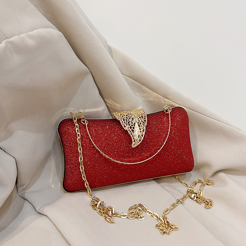 Fashion Red Diamond-encrusted Gold Leaf Lock Crossbody Bag