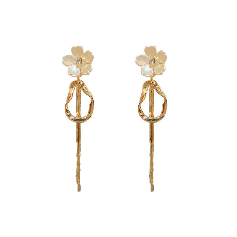 Fashion Gold Copper Flower Long Tassel Earrings