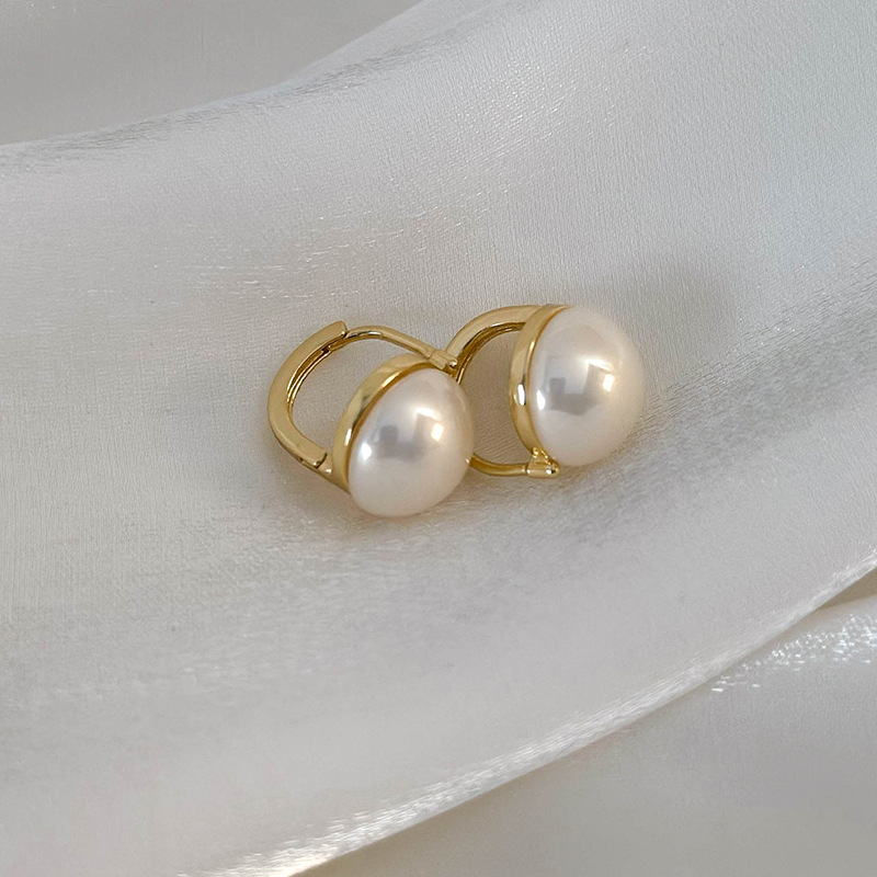 Fashion Milk White Beads Metal Semi-circle Pearl Earrings