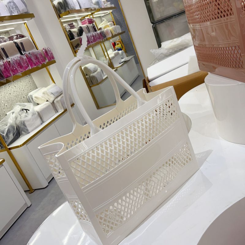 Fashion White Large Capacity Hollow Hand Basket Bag