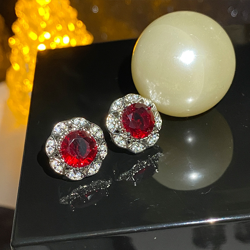 Fashion [pigeon Blood Red] Earrings Gold Plated Copper Round Stud Earrings With Zirconium